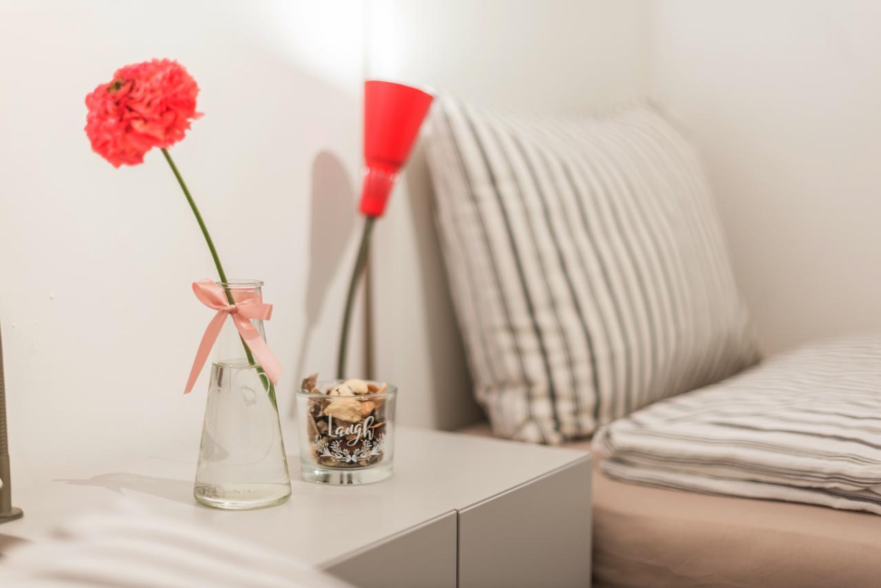 Family And Friends Apartment Budapest Bagian luar foto